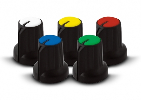 PERILLA NEGRA CON SUPERFICIE AZUL 15X16MM EJE ESTRIADO